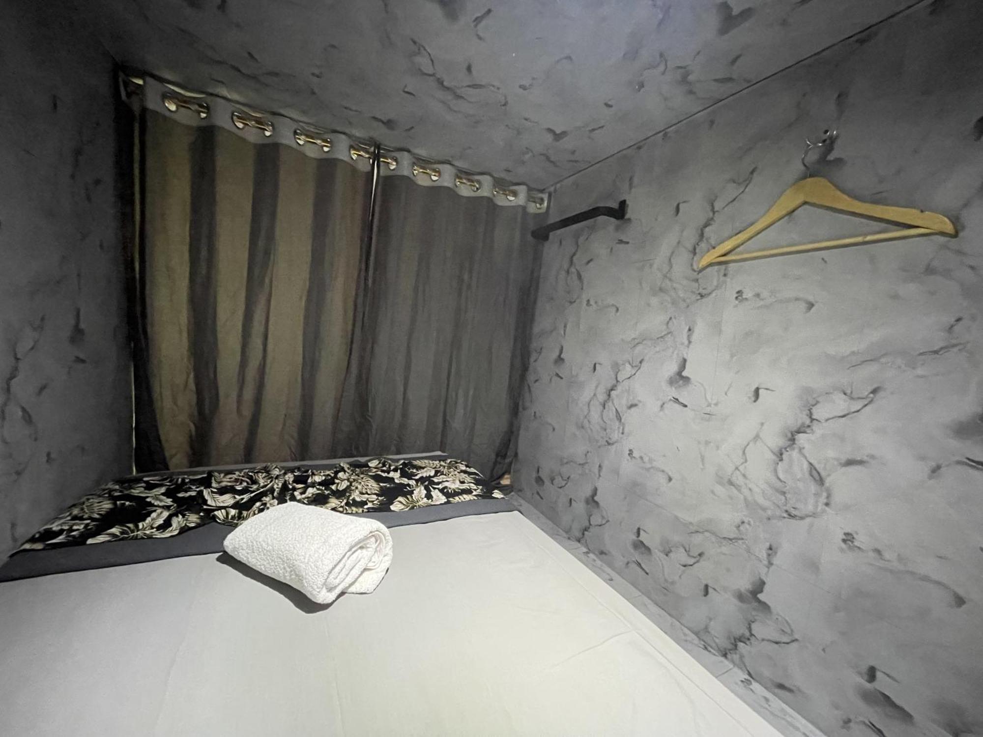 Pedidi Penida Hostel Batununggul Esterno foto