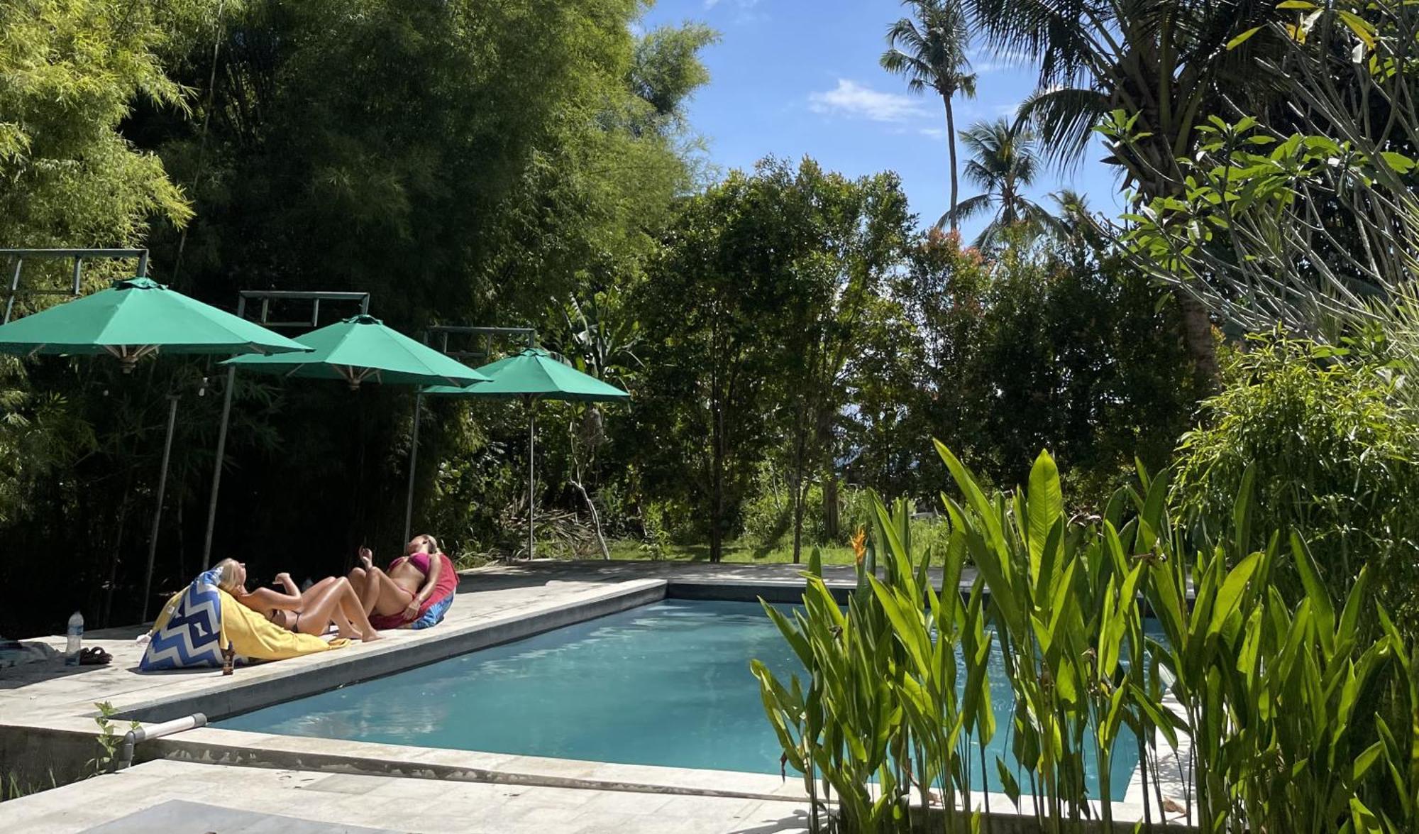 Pedidi Penida Hostel Batununggul Esterno foto